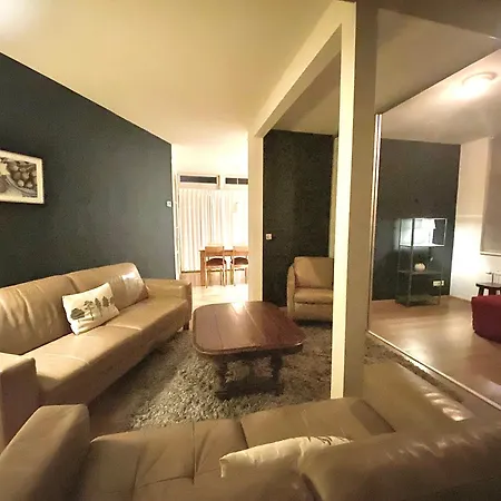 Zonnig Met Terrasje Грусбек