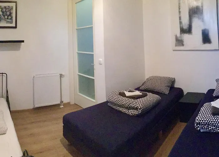 Appartement Zonnig Met Terrasje *