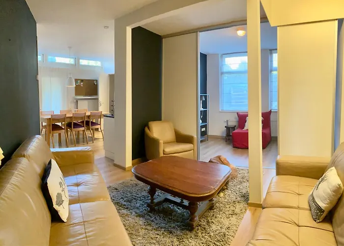 Appartement Zonnig Met Terrasje *